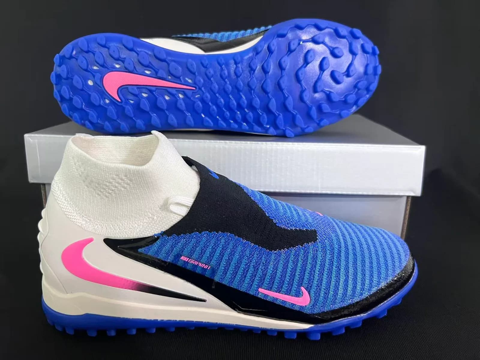 / / Attack Pack GX III Nike Phantom GX III ELITE TF